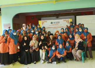 Pendampingan dan Penerapan Teknologi Tepat Guna untuk Mengolah Limbah Minyak Goreng Bagi Kelompok PKK Desa Pesanggrahan